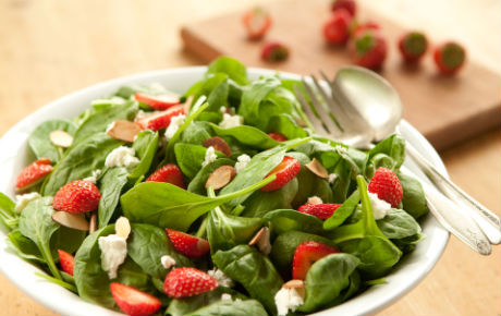 Spinach_and_Strawberry_Salad